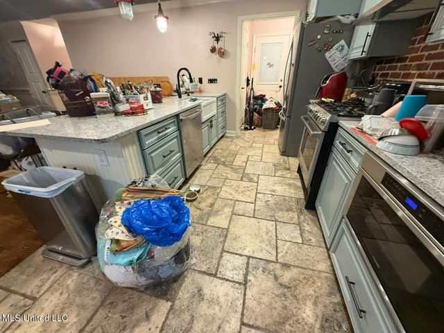 8112 Green Valley Cove, Southaven, MS 38671