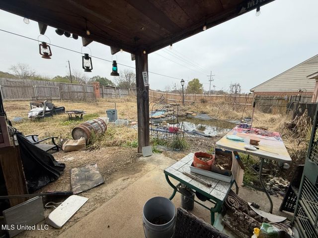 8112 Green Valley Cove, Southaven, MS 38671