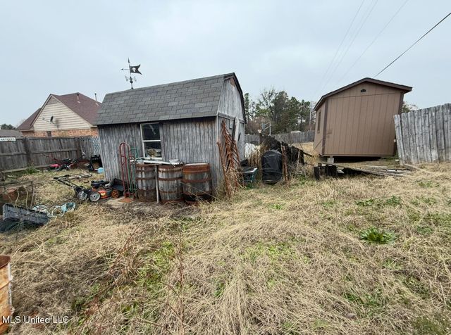 8112 Green Valley Cove, Southaven, MS 38671