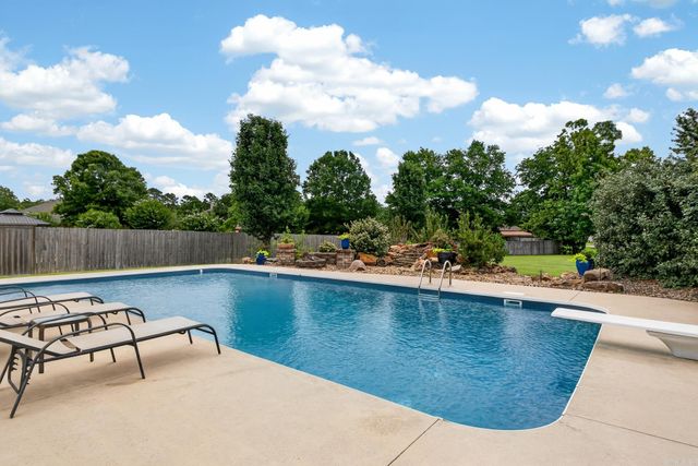11 Greystone Boulevard, Cabot, AR 72023