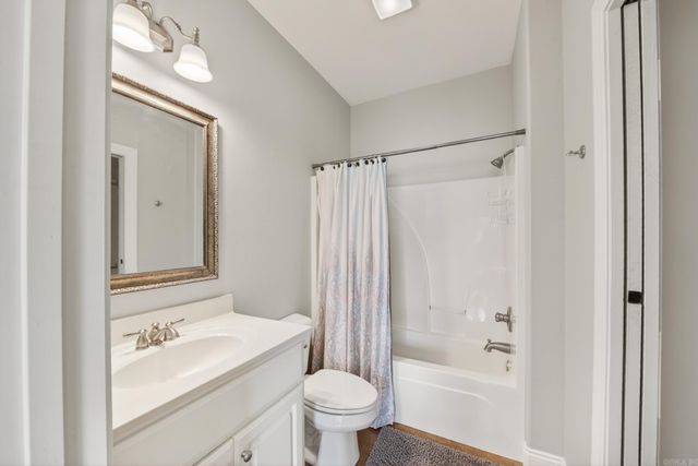 11 Greystone Boulevard, Cabot, AR 72023