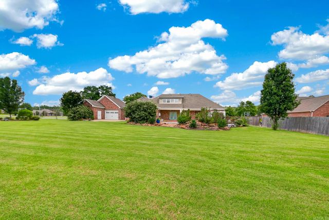 11 Greystone Boulevard, Cabot, AR 72023