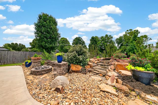 11 Greystone Boulevard, Cabot, AR 72023