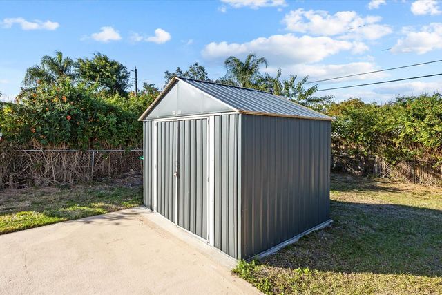 788 Schumann Drive, Sebastian, FL 32958