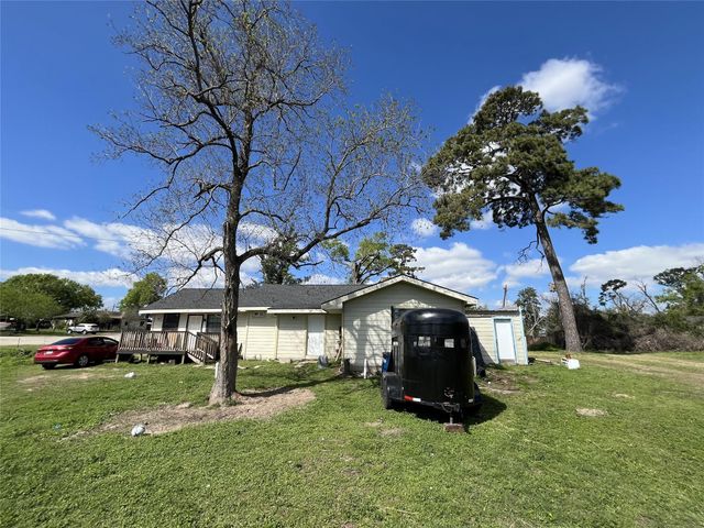 925 Lear Street, Houston, TX 77015