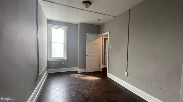 5650 APPLETREE ST, Philadelphia, PA 19139