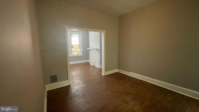 5650 APPLETREE ST, Philadelphia, PA 19139