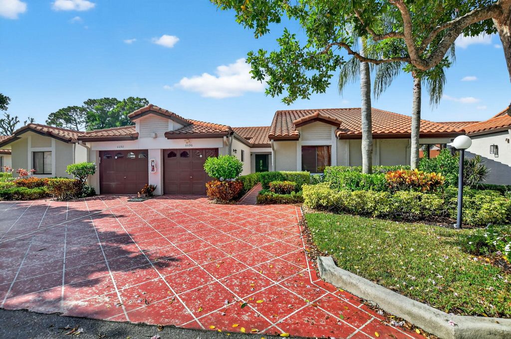 6096 Kings Gate Circle, Delray Beach, FL 33484