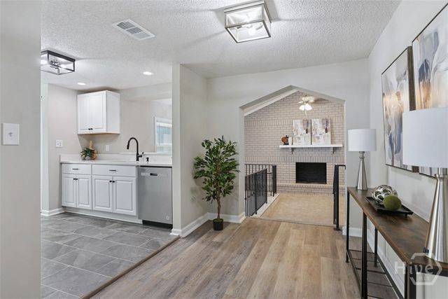 3127 Gilbert Street, Savannah, GA 31404