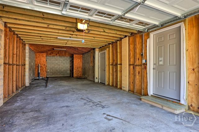 3127 Gilbert Street, Savannah, GA 31404