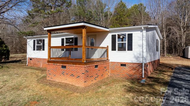 130 Gold Street, Lawndale, NC 28090
