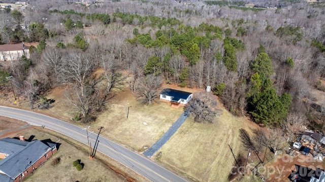 130 Gold Street, Lawndale, NC 28090