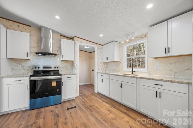 130 Gold Street, Lawndale, NC 28090