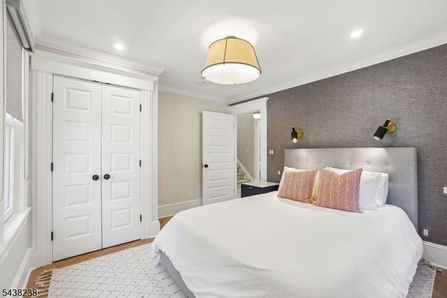22 Oak Ridge Ave, Summit City, NJ 07901