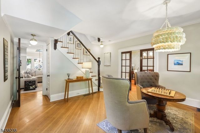 22 Oak Ridge Ave, Summit City, NJ 07901