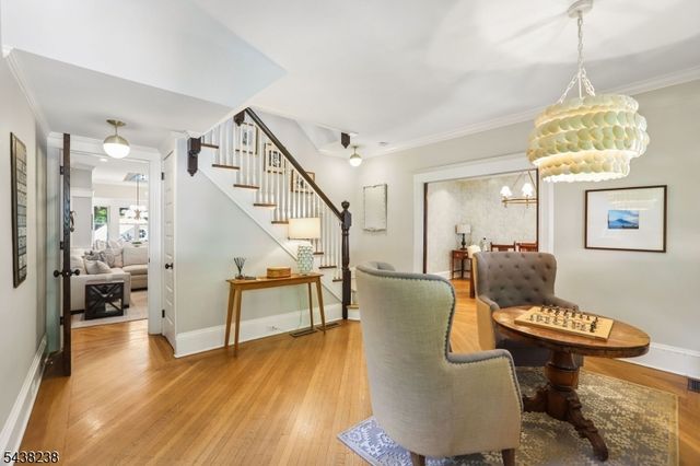 22 Oak Ridge Ave, Summit City, NJ 07901