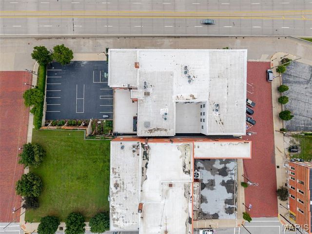 7 Alby Street 9, Alton, IL 62002