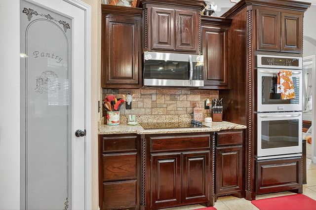 7207 E County Rd 91, Midland, TX 79706