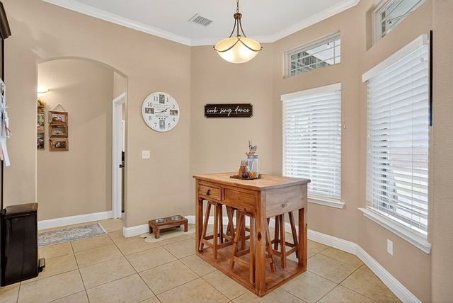 7207 E County Rd 91, Midland, TX 79706