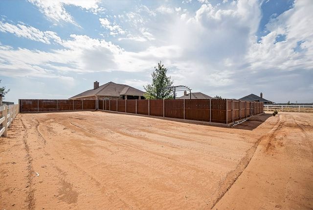 7207 E County Rd 91, Midland, TX 79706