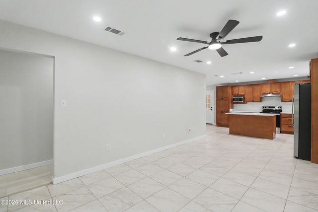 10132 Graystone Drive, Moss Point, MS 39562