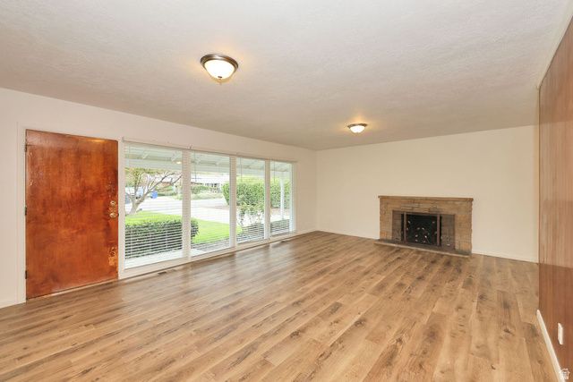 1740 E SOUTHMOOR DR, Salt Lake City, UT 84117