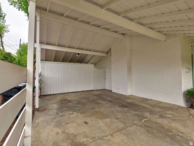 1740 E SOUTHMOOR DR, Salt Lake City, UT 84117