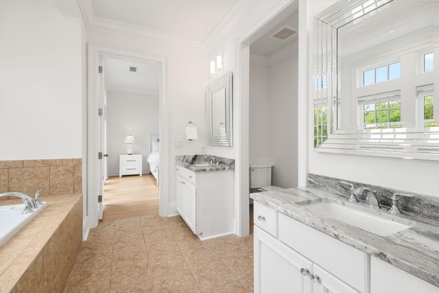 144 Fairbanks Oak Alley 2b, Daniel Island, SC 29492
