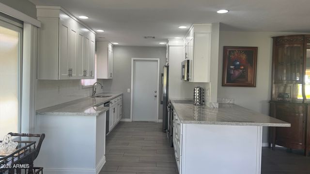 9635 W Country Club Drive, Sun City, AZ 85373