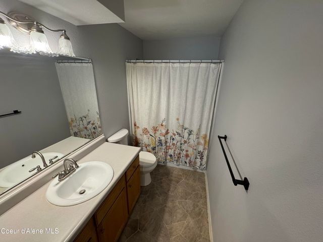 110 W 15th Ave, Post Falls, ID 83854