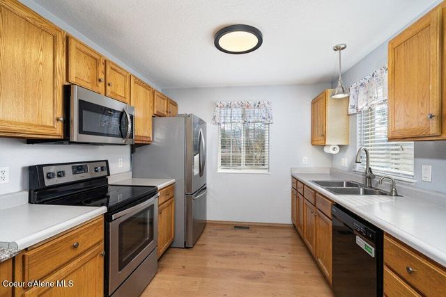 110 W 15th Ave, Post Falls, ID 83854