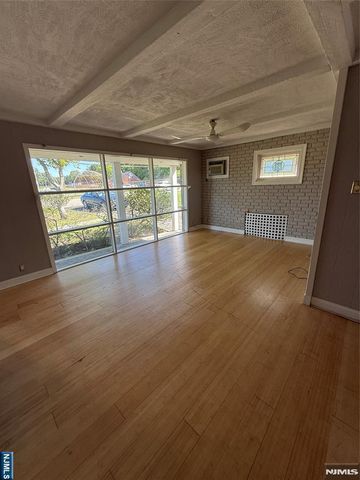 244 Westville Avenue, Caldwell, NJ 07006