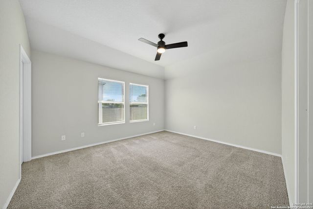 13438 carter, St Hedwig, TX 78152