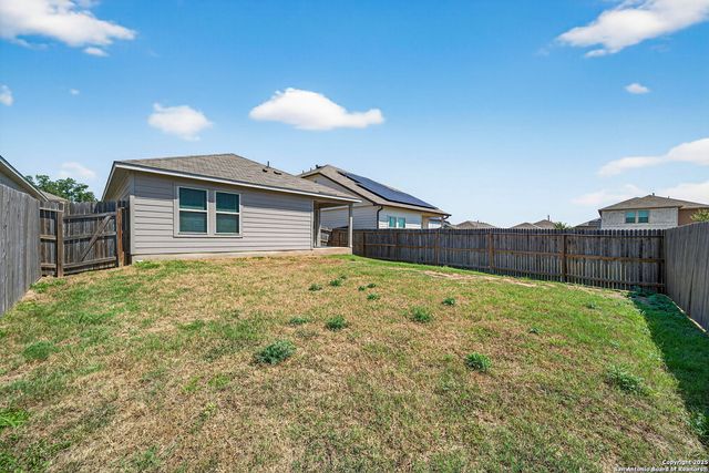 13438 carter, St Hedwig, TX 78152