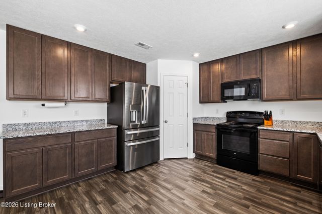 310 Knowledge Point, Shelbyville, KY 40065