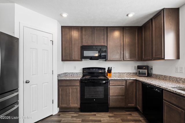 310 Knowledge Point, Shelbyville, KY 40065