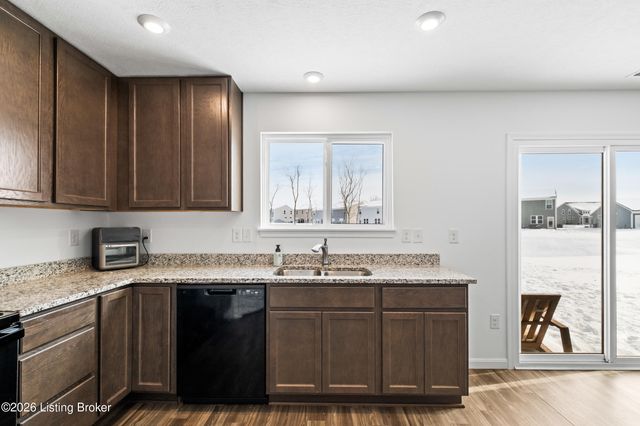 310 Knowledge Point, Shelbyville, KY 40065