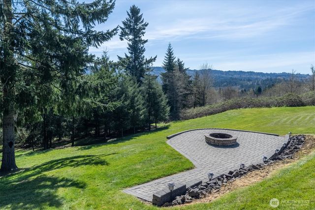440 N Maple Hill Road, Kelso, WA 98626
