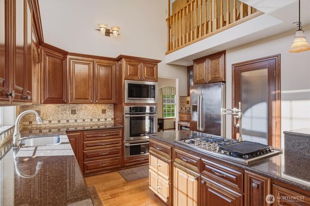 440 N Maple Hill Road, Kelso, WA 98626