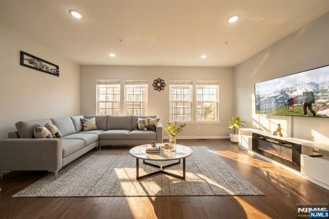 129 Truman Drive, Wood Ridge, NJ 07075