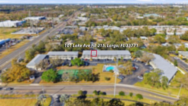 101 LAKE AVENUE NE 215, Largo, FL 33771