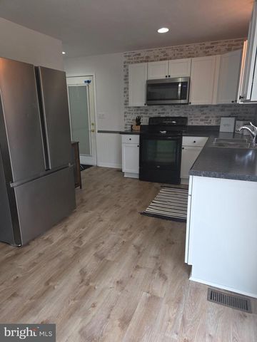 177 N STONE RD, Millersburg, PA 17061