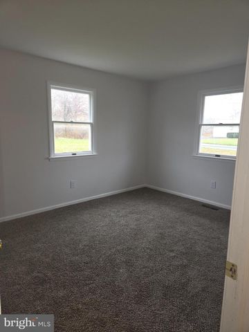 177 N STONE RD, Millersburg, PA 17061