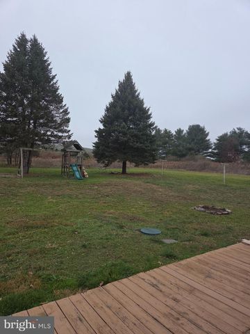 177 N STONE RD, Millersburg, PA 17061