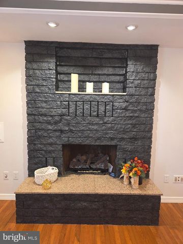 177 N STONE RD, Millersburg, PA 17061