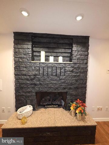 177 N STONE RD, Millersburg, PA 17061