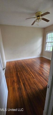 1080 Alta Vista Boulevard, Jackson, MS 39209