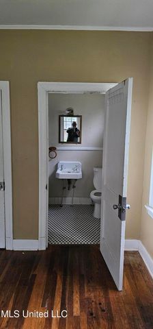 1080 Alta Vista Boulevard, Jackson, MS 39209