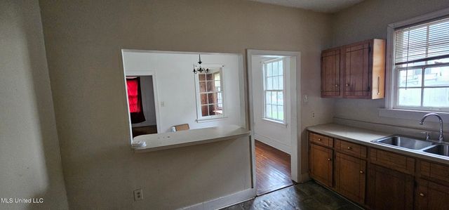 1080 Alta Vista Boulevard, Jackson, MS 39209