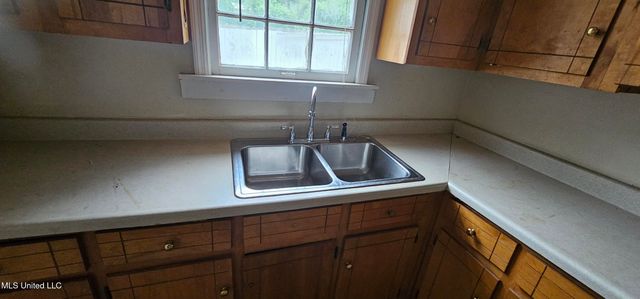 1080 Alta Vista Boulevard, Jackson, MS 39209